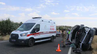 Lice yolunda minibüs faciası 3 can aldı