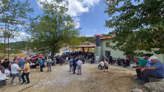 Yenice Kıraçoba sakinleri yeni camilerine kavuştu