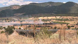 Burdur Gölhisar'da otluk alanda yangın paniği