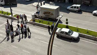 Yaya geçidinde otomobil 77 yaşındaki adama çarptı