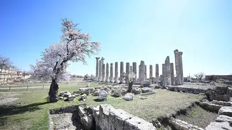2 bin 300 yıllık Uzuncaburç artık sadece antik kent değil