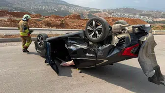 İskenderun’da kavşak kazası Dört kişi hastanelik oldu