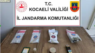 TEM Otoyolu'nda jandarma durdurdu, otomobilde kokain çıktı