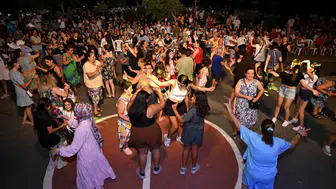 Mersinli vatandaşlar Yaz Dostum konserleriyle sahilde eğlenceye doydu