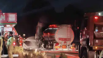 Köyceğiz'de tanker yangını ormanı tehdit etti Ekipler alevlere hızla müdahale etti