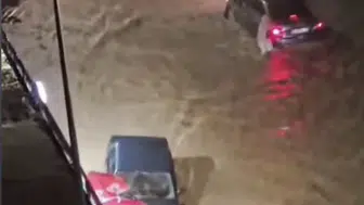 Fatsa'da gökyüzü boşaldı: Şehir merkezi sular altında kaldı