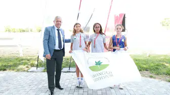 Bursa'da gençler duatlon parkurunda ter döktü