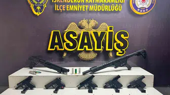 Hatay'da silahlı saldırganların yataklarından cephanelik çıktı