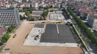 Derince'de hastane dönüşümü sürerken yeni ek bina yükseliyor