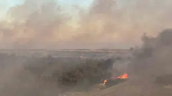 Edirne Meriç’te korkutan tarla yangını söndürüldü