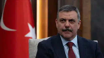 Stadyumda küçük çocuğa forma zorbalığı: Bakan Çiftçi'den sert tepki geldi