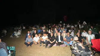 Bursa gökyüzünde ışık şöleni yaşandı