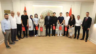 Düzce'nin gurur tablosu Vali'nin konuğu oldu