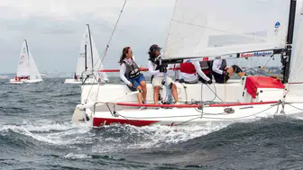 İstanbul’da yelken heyecanı Kalamış’ta başladı