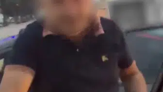 Esenyurt trafiğinde yol kavgası Araçtan inip sürücüye saldırdılar