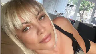 Seray Sever'in 4 Yıllık Bodrum Rüyası Trafiğe Değil Horoz Sesiyle Uyanıyor