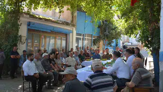Salihli'de kaymakam vatandaşla buluştu 3 mahallede talep ve sorunlar yerinde dinlendi