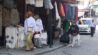 Buldan’a gelen kadın turları esnafın yüzünü güldürdü