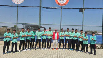 Malatyalı genç hokeyciler milli takım kapısını araladı