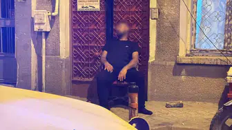 Eskişehir’de sokak ortasında sızan vatandaş polisi alarma geçirdi