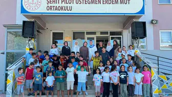Muhtar Kozan yaz okulu öğrencilerini yalnız bırakmadı