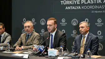 Antalya kıyılarını plastik işgalinden kurtarmak için harekete geçildi