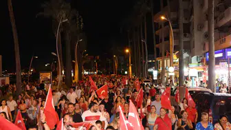 Marmaris'te 30 Ağustos'ta hüzünlü sessizlik: Zafer coşkusu yerini derin bir yasa bıraktı