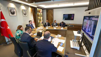 Antalya iklim zirvesi için dünya uzmanlarıyla ortak akıl masası kuruldu