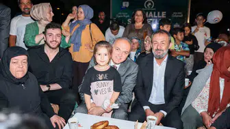 Düzce Belediye Başkanı Özlü mahalleliyle buluştu Tüm sorunları biliyorum