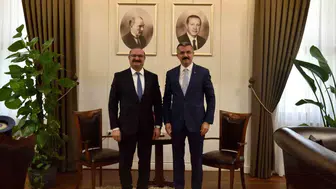 Rektör Hacımüftüoğlu, MGK Genel Sekreteri Memiş ile bir araya geldi