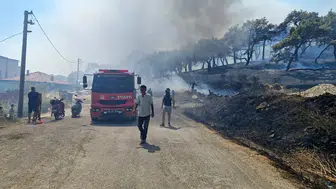 Kazdağları eteklerinde alevler evlere dayandı