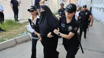Alparslan Kuytul ve eşi dahil 35 kişi cezaevine gönderildi