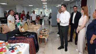 Mersinli kursiyerlerin el emeği ürünleri görücüye çıktı