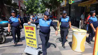 Yaya Güvenliği İçin Seferberlik Akdeniz'de Kaldırım İşgallerine Sıkı Takip