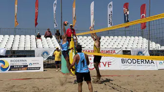 İnkumu'nda 3 gün sürecek plaj voleybolu şöleni başladı