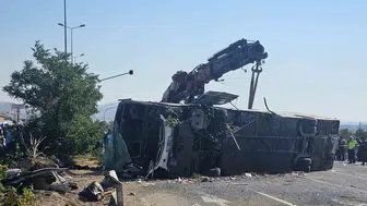Kayseri'de yolcu otobüsü kaza yaptı