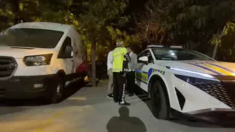 Eskişehir’de alkollü sürücüye yardıma gelen yakını da alkollü çıktı