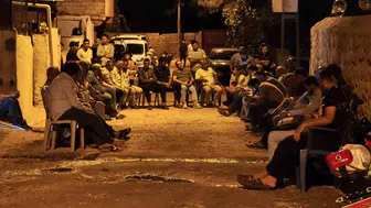 Hatay'da yürek yakan bekleyiş: Batan gemideki iki kardeşten saatlerdir haber yok