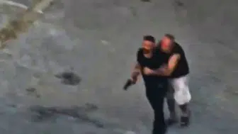 Adana'da taziye evinde silahlı kavga paniği