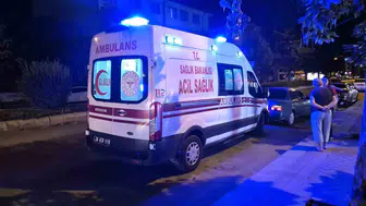 Tepebaşı’nda otomobil ile motosiklet çarpıştı