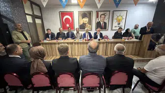 AK Parti saflarına yeni katılımlar gerçekleşti