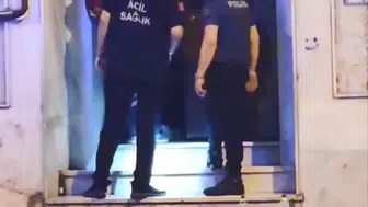 Beyoğlu’nda bir daireden gelen kokular acı gerçeği ortaya çıkardı