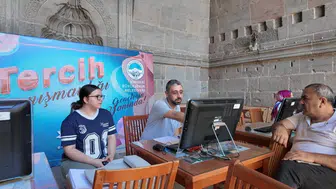 Kayserili gençler tercih döneminde uzman desteğiyle geleceğini planladı