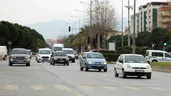 Aydın trafiğinde her iki kişiden birine bir araç düşüyor