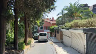 Eski bakanın oğlu Bebek'te bacaklarından vuruldu