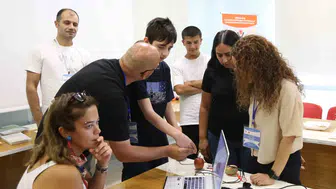Özel eğitim öğretmenleri Kastamonu'da yapay zeka ve robotik öğreniyor