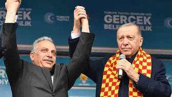 Talas Belediye Başkanı Yalçın AK Parti’nin çeyrek asrını kutladı