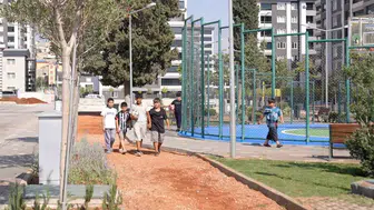 Eydibaba Mahallesi 4 bin metrekarelik yeni parkına kavuştu