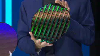 Intel 14A'da kusur oranı 22nm'den bu yana en iyi seviyede 2027'de risk üretimi başlıyor