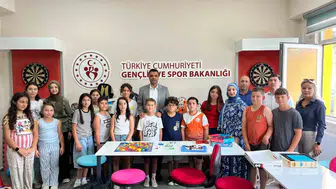Söğütlü gençler yaz tatilini atölyelerde değerlendiriyor